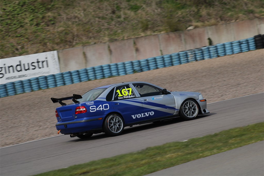 Dan Pedersen bliver mere og mere dus med den svenske racer. Så bliver det til den første heatsejr denne weekend?
(Foto: JJ Media)